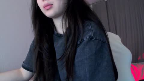 Lily Litle online show from 03.05.26