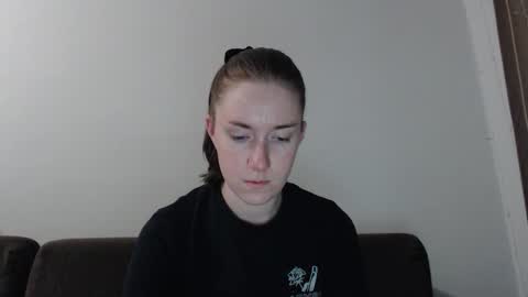 Snapshot of lily_love_x chatting on 09.22.25 lily_love_x online show from 09.22.25