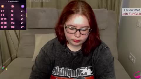 Elina  online show from 11.22.25