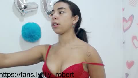 Lily Roberts online show from 09.13.25