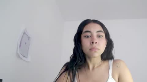 Lily Roberts online show from 04.09.26