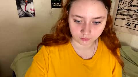 Snapshot of lily_shamy chatting on 12.10.24 Alice online show from 12.10.24