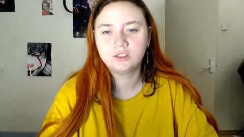 Snapshot of lily_shamy chatting on 01.04.25 Alice online show from 01.04.25