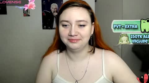 Snapshot of lily_shamy chatting on 01.27.25 Alice online show from 01.27.25