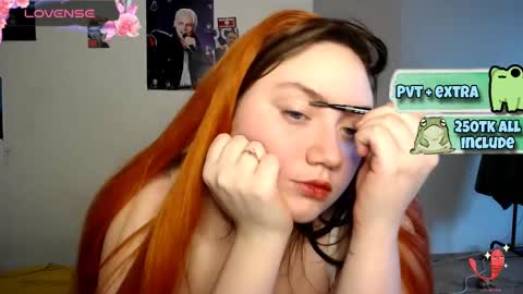 Snapshot of lily_shamy chatting on 02.21.25 Alice online show from 02.21.25