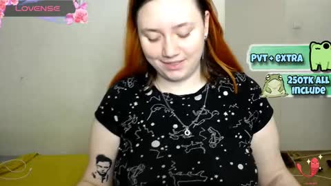 Snapshot of lily_shamy chatting on 03.06.25 Alice online show from 03.06.25