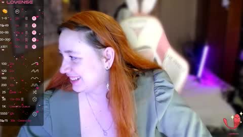 Snapshot of lily_shamy chatting on 12.03.25 Alice online show from 12.03.25