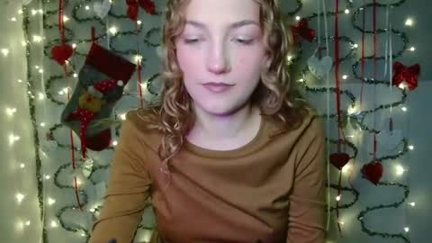 small lily online show from 12.17.25