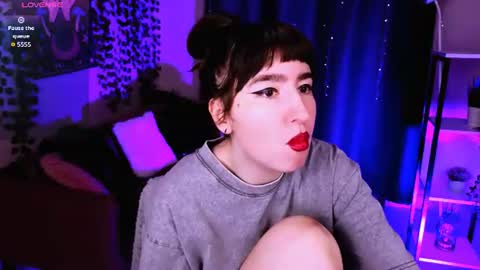 Snapshot of lily_xbaby chatting on 07.26.26 LILY online show from 07.26.26