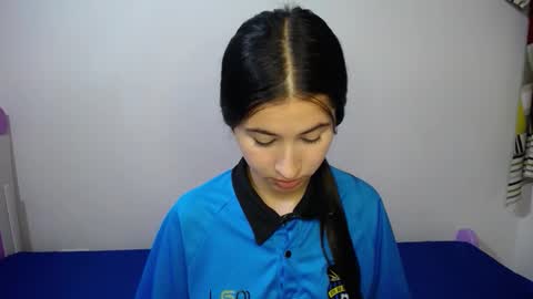 Lily Dumn online show from 12.20.25