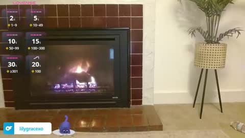 Lily Grace online show from 11.24.25