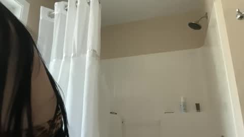 Snapshot of lilygracexoxo chatting on 05.20.26 Lily Grace online show from 05.20.26