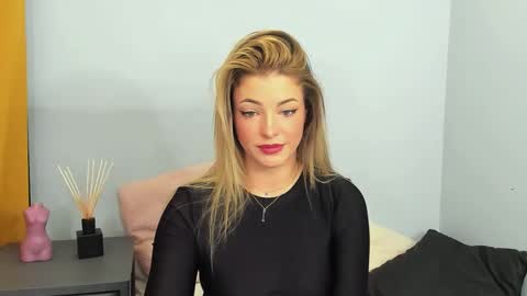 Lily online show from 12.01.24