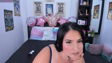 Snapshot of lilylunapotter chatting on 11.12.25 lily luna potter online show from 11.12.25