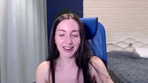Lily online show from 04.16.26