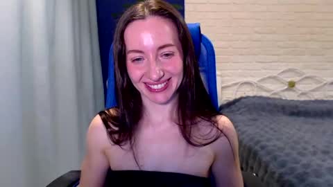 Lily online show from 04.23.26
