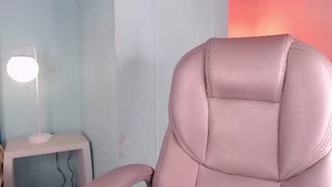 lilyred_ online show from 07.18.26
