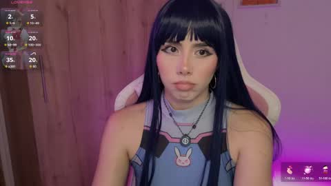 lily help me to collect more cosplay online show from 05.09.26