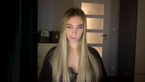 Lily online show from 04.02.26