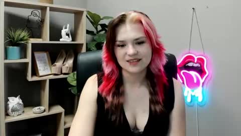Snapshot of lilysweetxo chatting on 06.10.26 Lily online show from 06.10.26