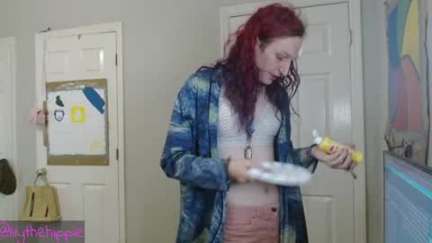 lilythehippie online show from 04.27.26