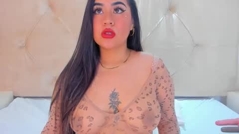 Snapshot of lin_jayani chatting on 01.25.25 Lin  online show from 01.25.25
