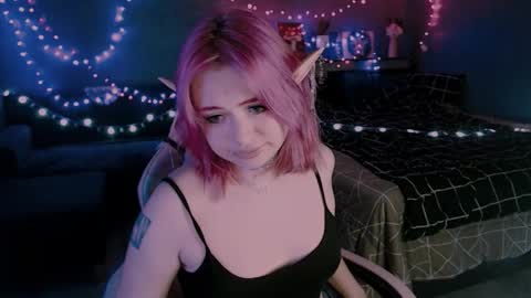 Snapshot of lina2d_tyan chatting on 01.06.26 Lina2D tyan online show from 01.06.26