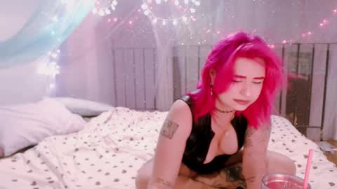 Snapshot of lina2d_tyan chatting on 03.28.26 Lina2D tyan online show from 03.28.26