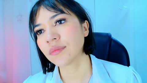  Lina Bedoya  online show from 04.24.26