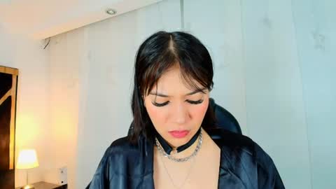  Lina Bedoya  online show from 06.12.26