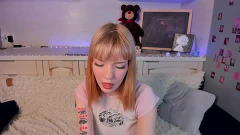 Snapshot of lina_blueeyed chatting on 02.04.25 Lina blueeyed GMT3 1100-1700 Mon Wed Thu Sat Sun online show from 02.04.25