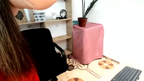 Lina Browm online show from 08.03.26