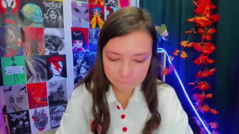 Lina online show from 12.18.24