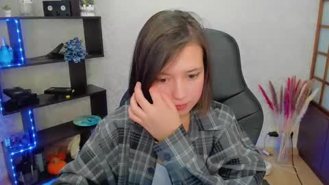 Lina online show from 01.25.25