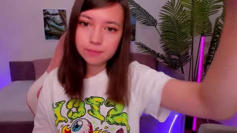 Lina online show from 09.10.25