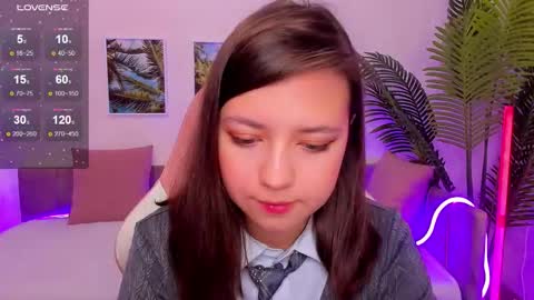 Lina online show from 09.18.25