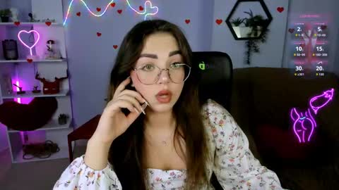 Snapshot of lina_fox12 chatting on 05.05.26 lina_fox12 online show from 05.05.26