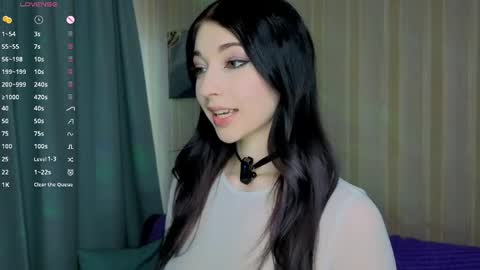 Lina online show from 04.29.26