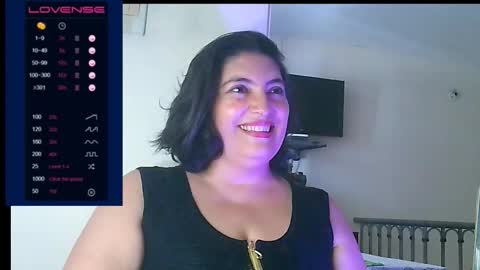 Snapshot of lina_maria99 chatting on 09.15.25 Lina Mara99 online show from 09.15.25