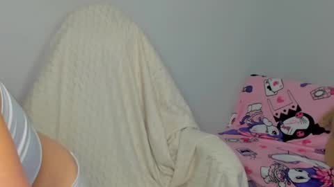 Snapshot of lina_massey chatting on 06.30.26 lina_massey online show from 06.30.26