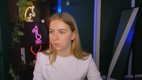 lina_moone online show from 04.27.26