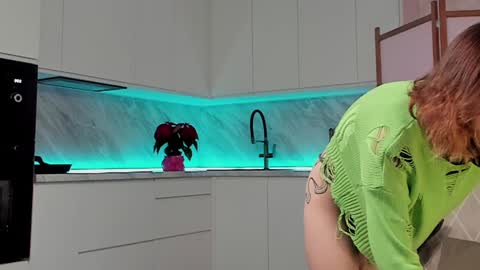 Lina -  online show from 12.07.24