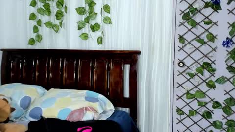 paola online show from 02.26.25