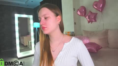 Lina online show from 05.10.26