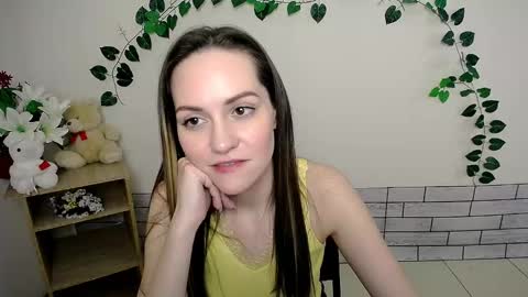 Lina online show from 01.25.25