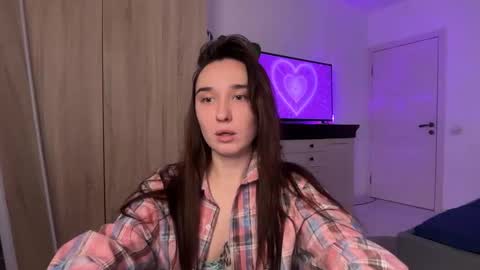 Lina online show from 10.28.25