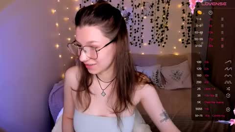 Lina online show from 10.23.25