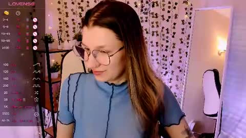 Lina online show from 06.12.26