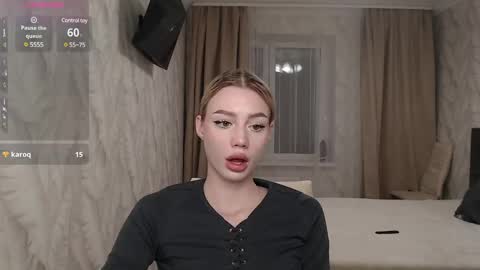 linacute52 online show from 02.06.25