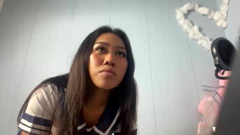 Snapshot of linadebie chatting on 09.30.25 LinaDebie online show from 09.30.25